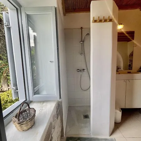 Kerylos , Au Coeur De Parikia, Avec Jardin * Parikia (Paros)