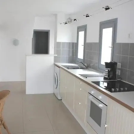 Kerylos , Au Coeur De Parikia, Avec Jardin Holiday home Parikia (Paros)