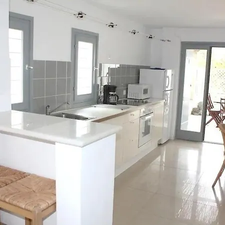 Kerylos , Au Coeur De Parikia, Avec Jardin Holiday home *