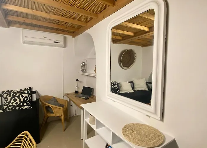 Kerylos , Au Coeur De Parikia, Avec Jardin Σπίτι διακοπών